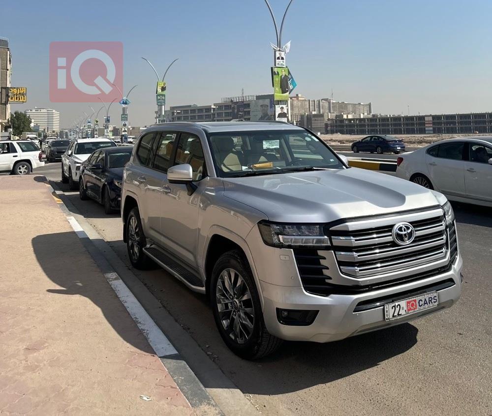 تويوتا لاندكروزر